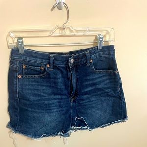 Super High-rise Mom jeans from American Eagle